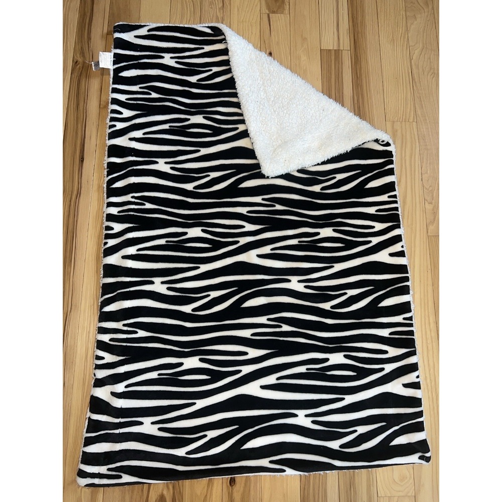 Little Miracles Zebra Plush Sherpa Baby Blanket Costco Thick 30x45 White Black